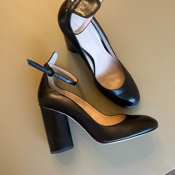 Black Stuart Weitzman Mary Jane pumps size 39 - Picture 4 of 5